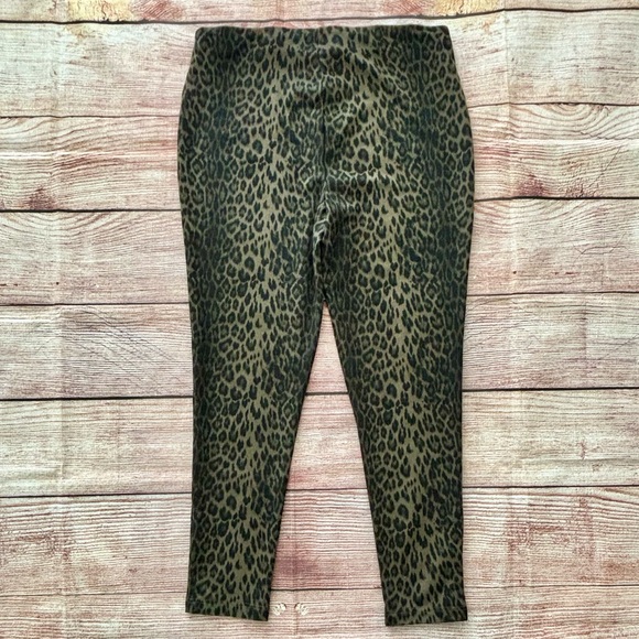 INC International Concepts • Animal Print Leggings - Women’s Size 16 - Picture 7 of 14